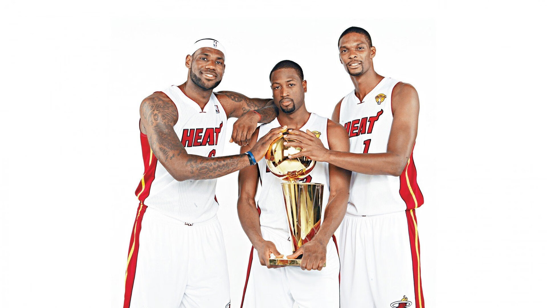 黄蜂蛰刺，灰熊困局，年度冠军天平在心跳时刻倾斜